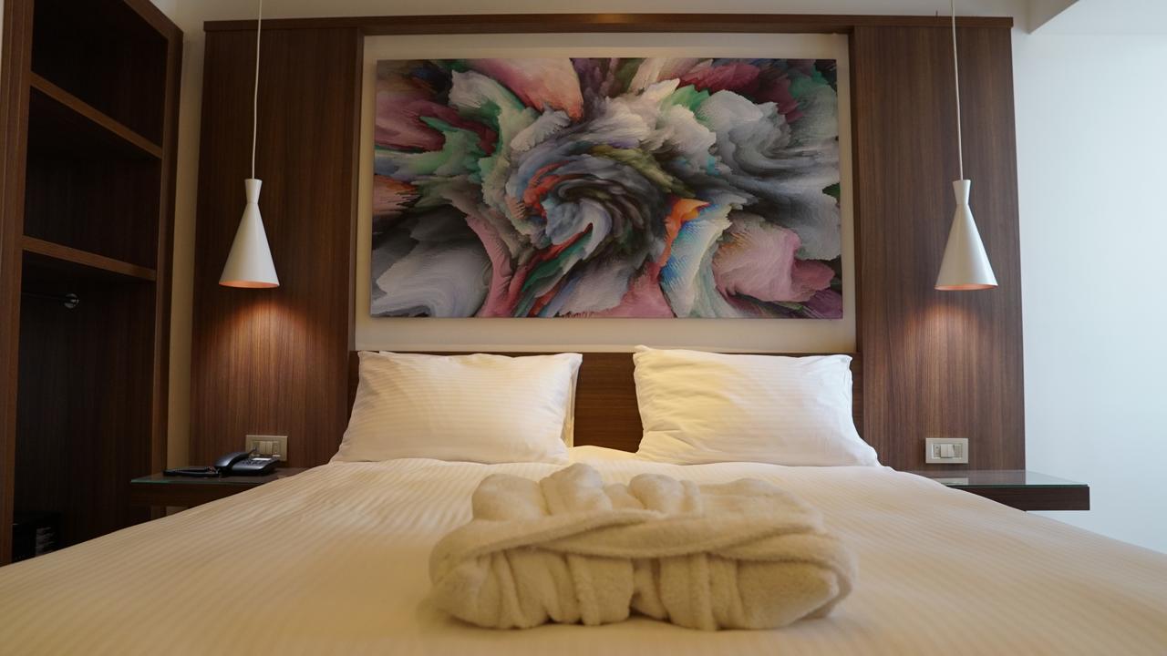 Tn&Co Exclusive Cip Suites And Primeclass Rooms (Adults Only) มูกลา ภายนอก รูปภาพ