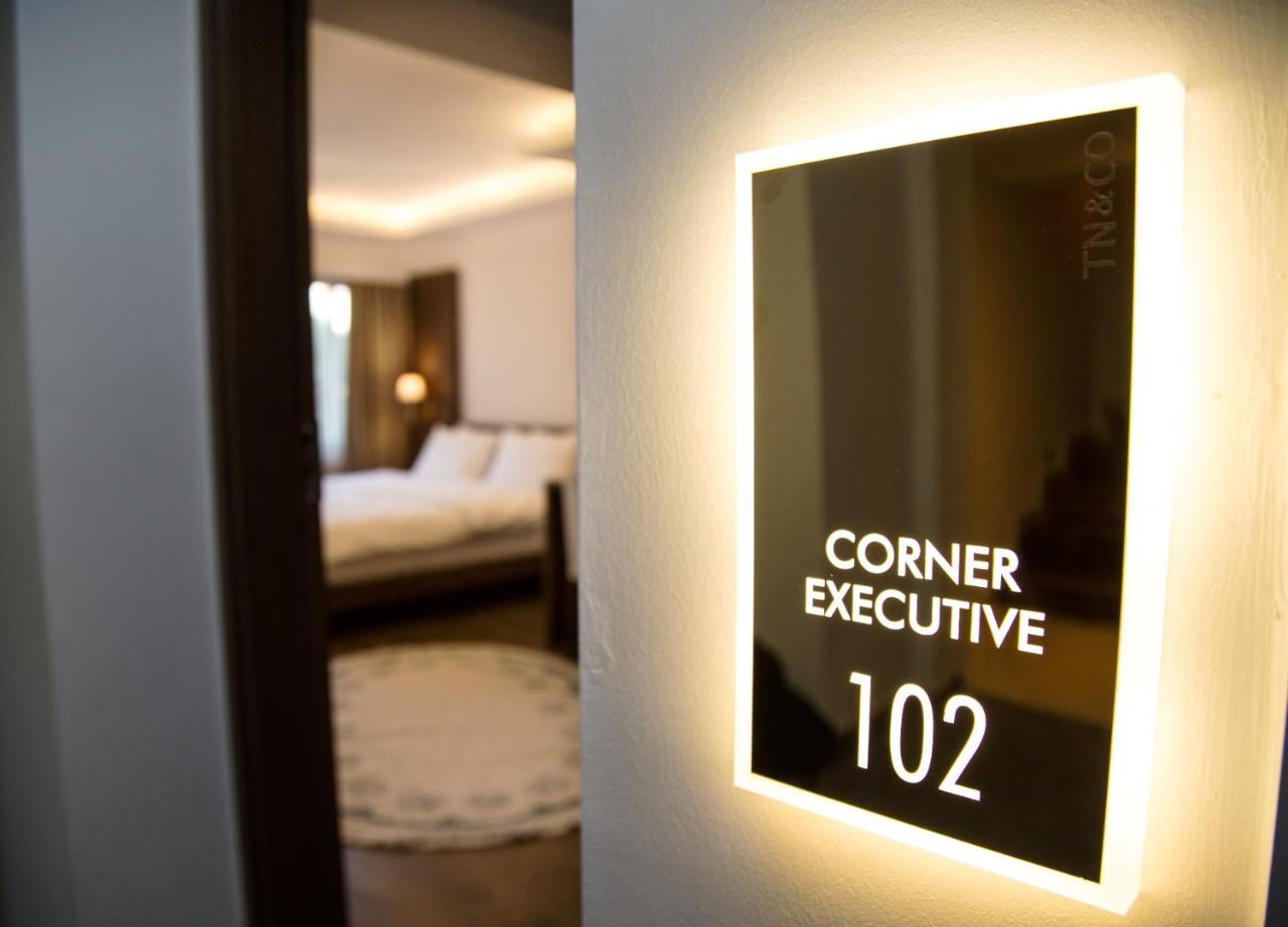 Tn&Co Exclusive Cip Suites And Primeclass Rooms (Adults Only) มูกลา ภายนอก รูปภาพ
